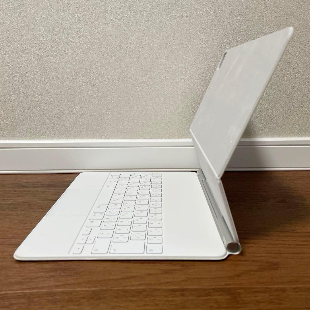 Apple iPad Magic Keyboard 12.9インチ A2480