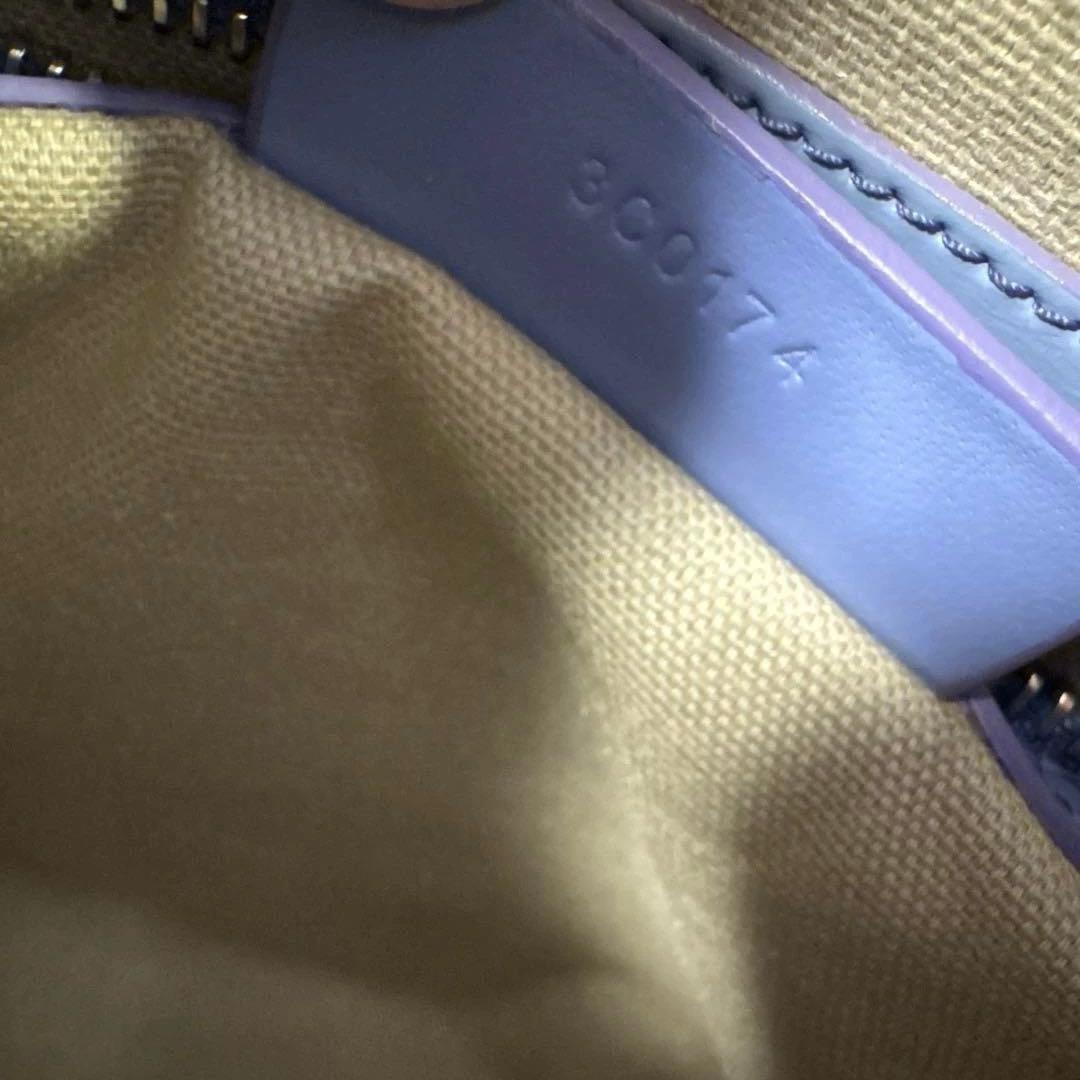 GIVENCHY アンティゴナ　ミニ　インディゴブルー　羊革100%