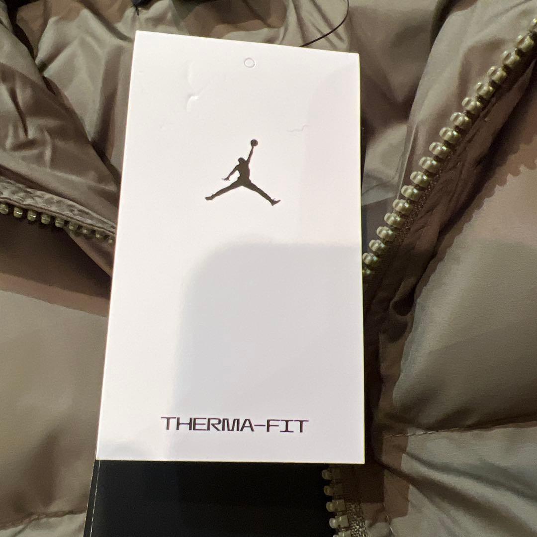 【新品】　US Lサイズ　ナイキ　JORDAN　ジョーダン　パファー ジャケット