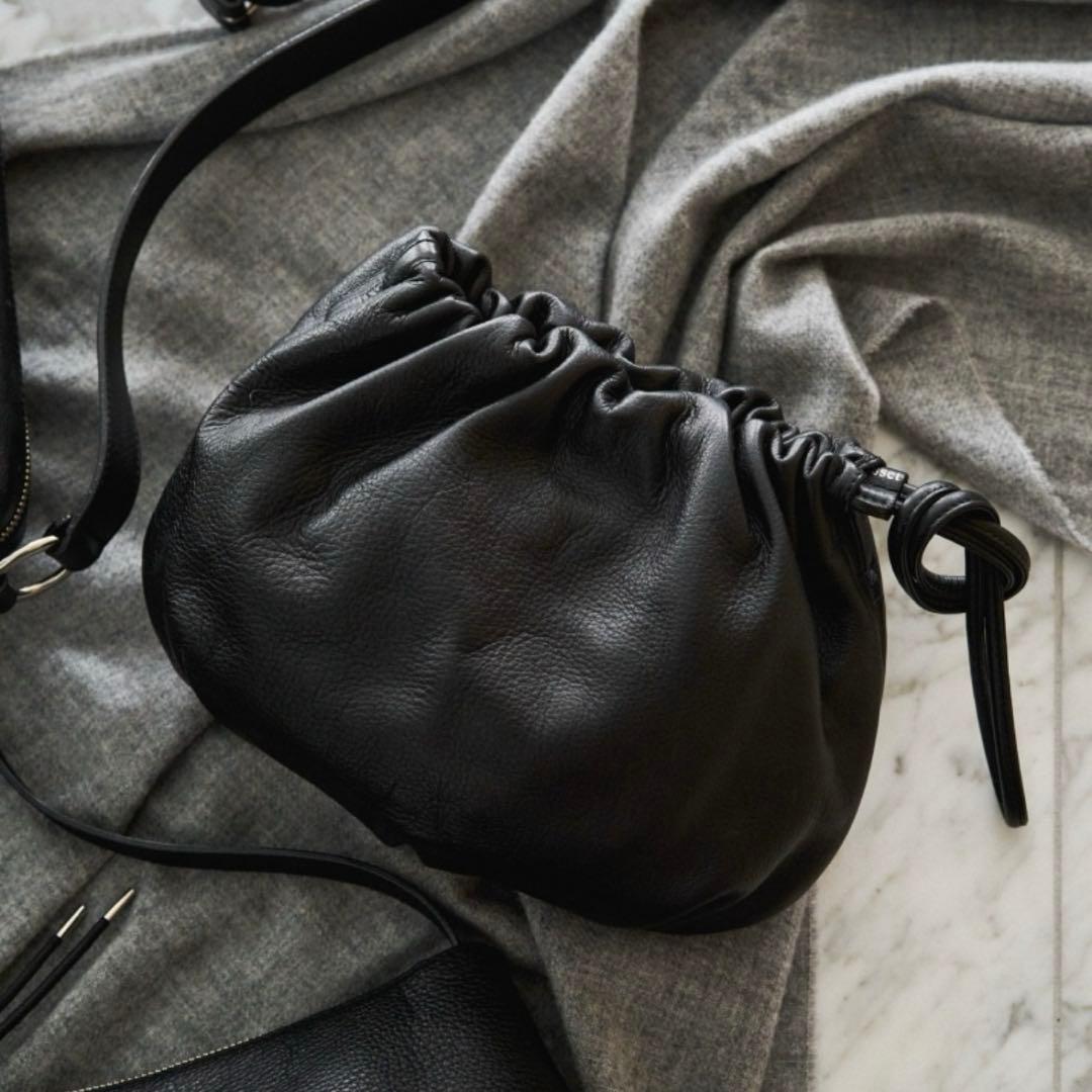 russet ラシット レザー巾着4WAYショルダーバッグ