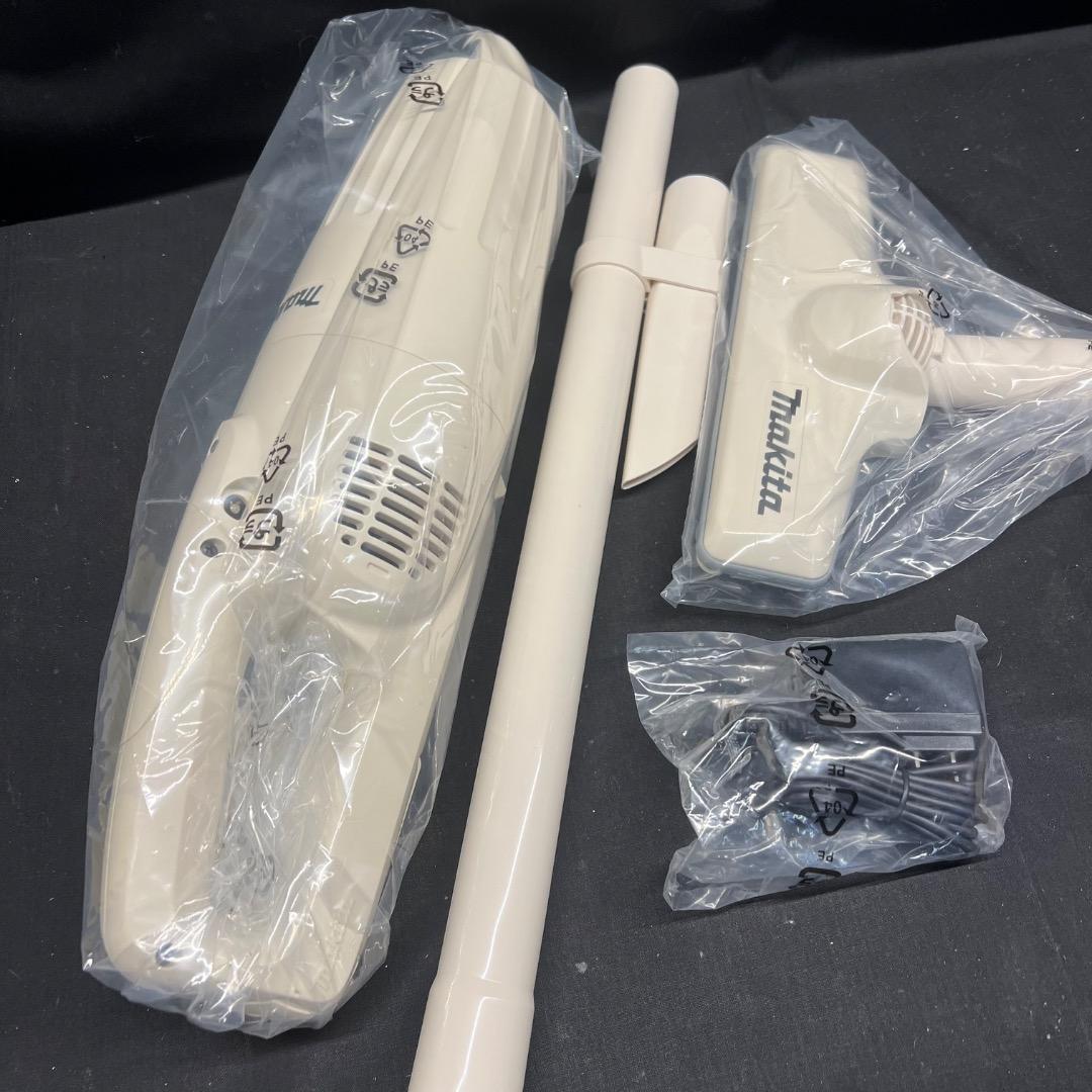 〇Da左1081 未使用 マキタ 充電式クリーナ CL110D