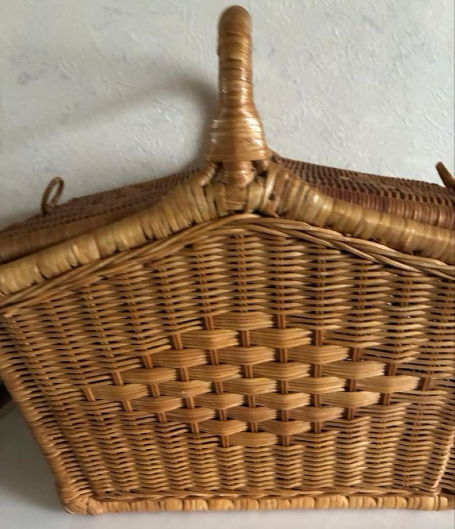 昭和レトロ　籐製 収納バスケット 編み込みデザイン