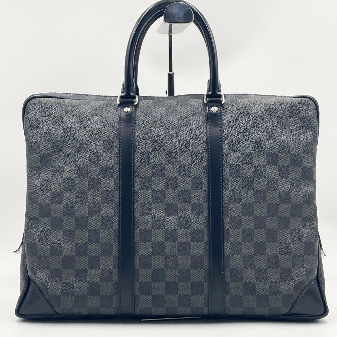 ルイヴィトン ポルトドキュマンボワヤージュ ダミエグラフィット ブラックA4可