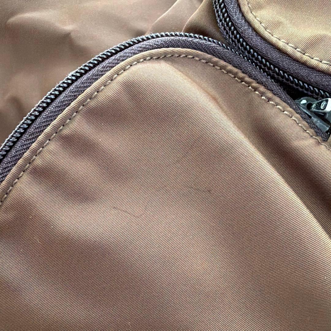 最終金額　PRADA ブラウン ショルダーバッグ　バッグ　ナイロン