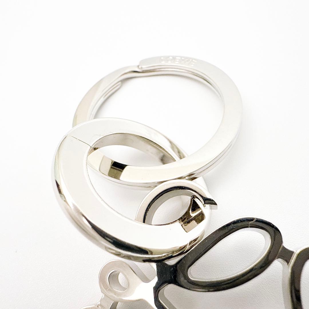 ロエベ アナグラム キーリング キーホルダー バッグチャーム シルバー 未使用品