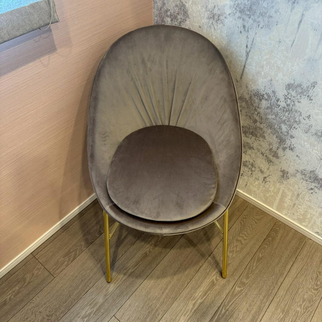 モデルルーム展示品 カリガリス ダイニングチェア LILLY リリー