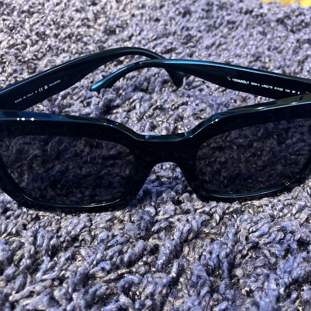 CHANEL シャネル　サングラス　スクエア