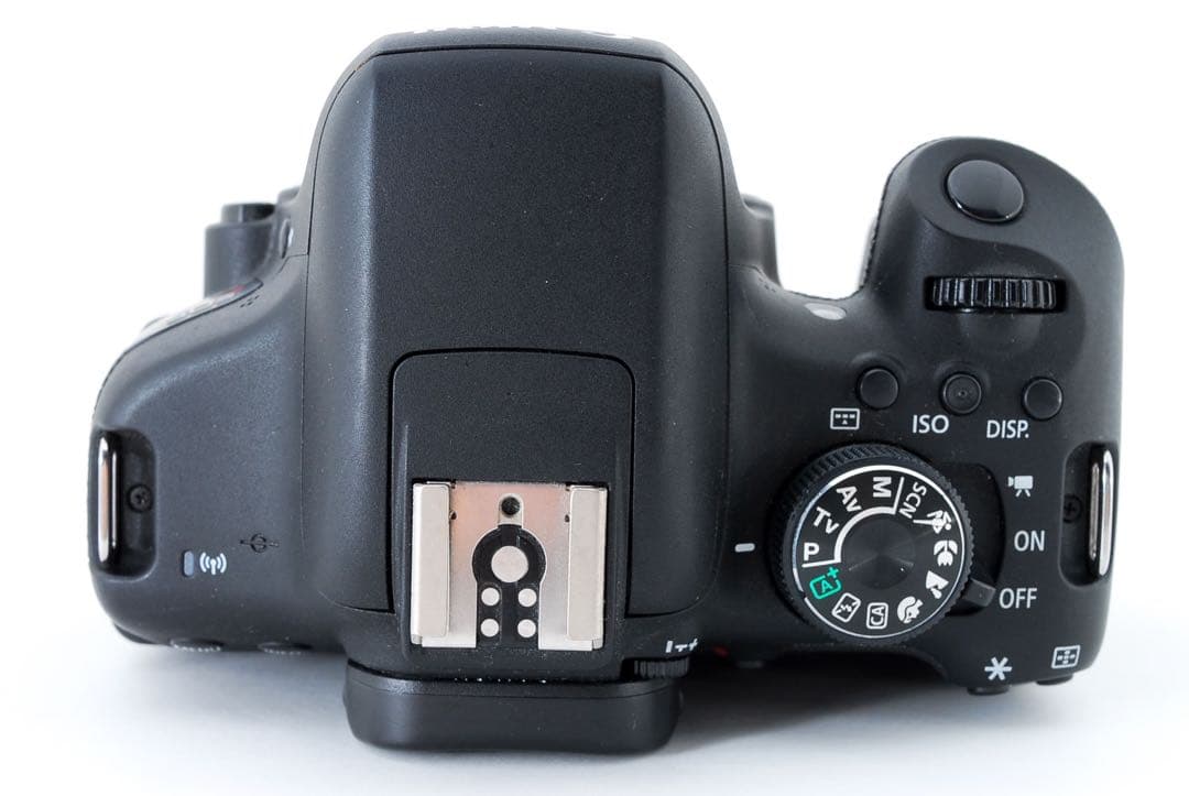 極上品　キャノン canon kiss x8i 標準レンズセット