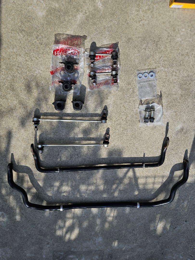 アルファード30系足回り一式orスタビライザー