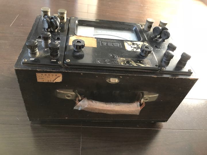 横河電機製作所の三相電力計