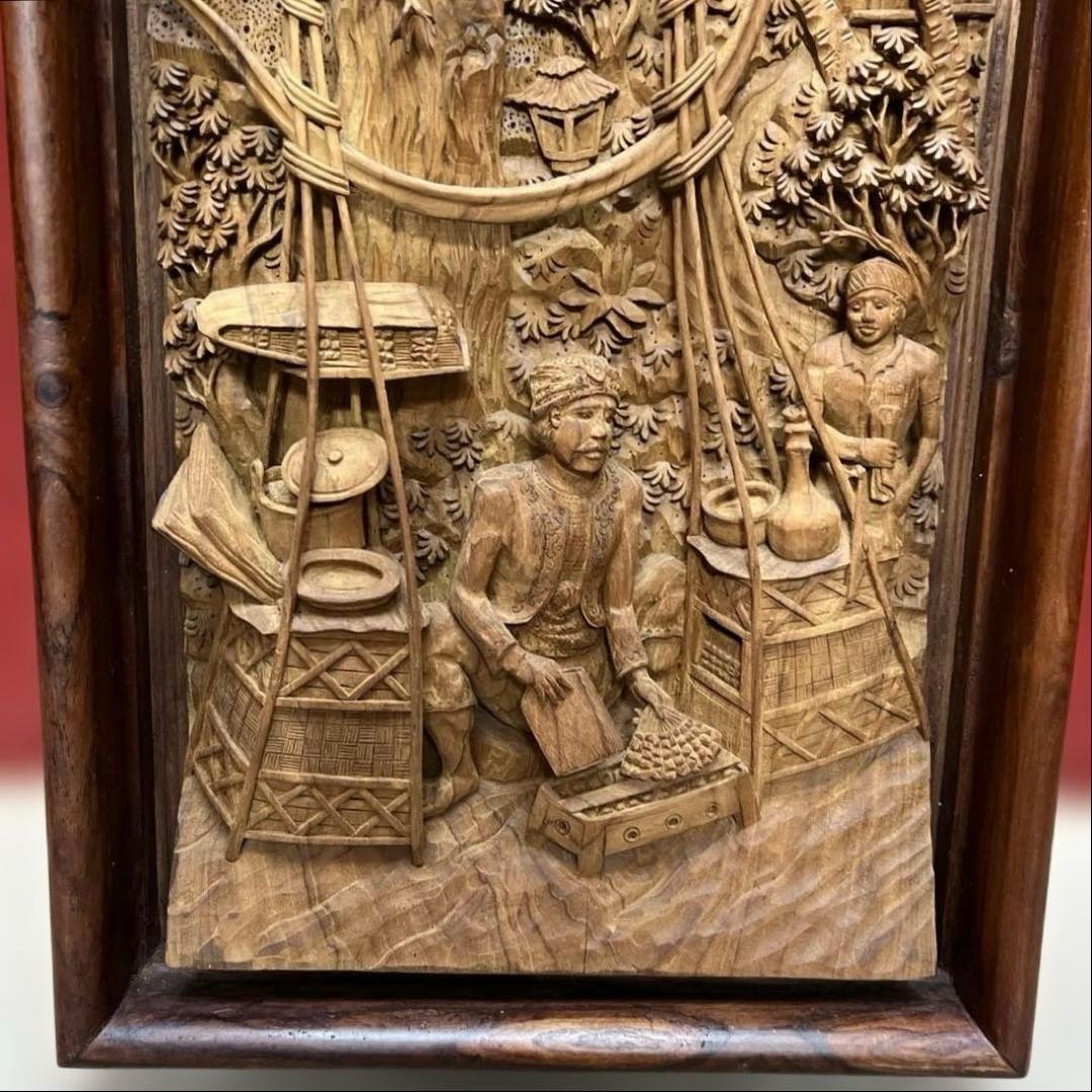 時代　木彫　浮き彫りの額A 約95×49.5㎝　東さ8-0131①