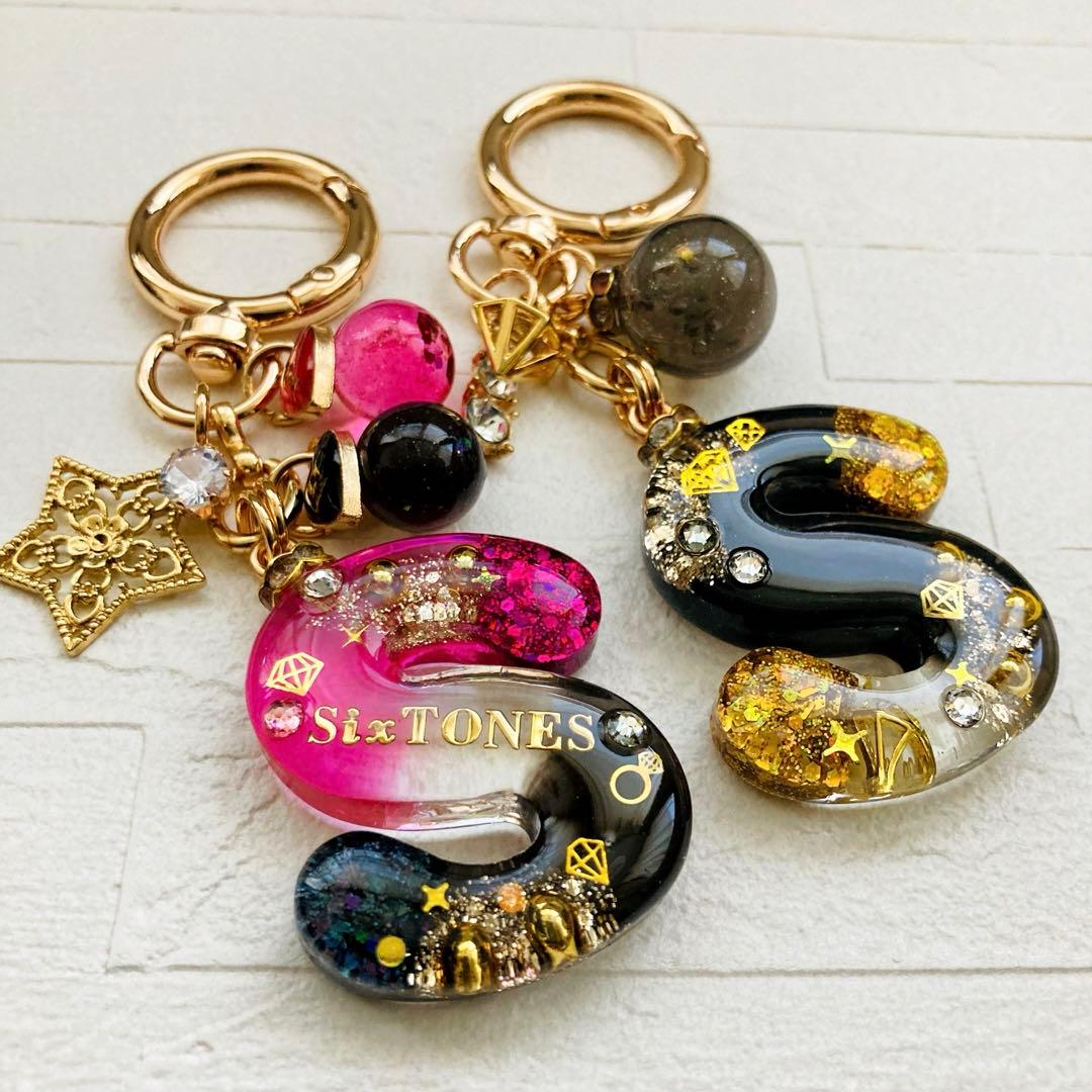 りんりんページ SixTONES名入れキーホルダー／チャーム　10点