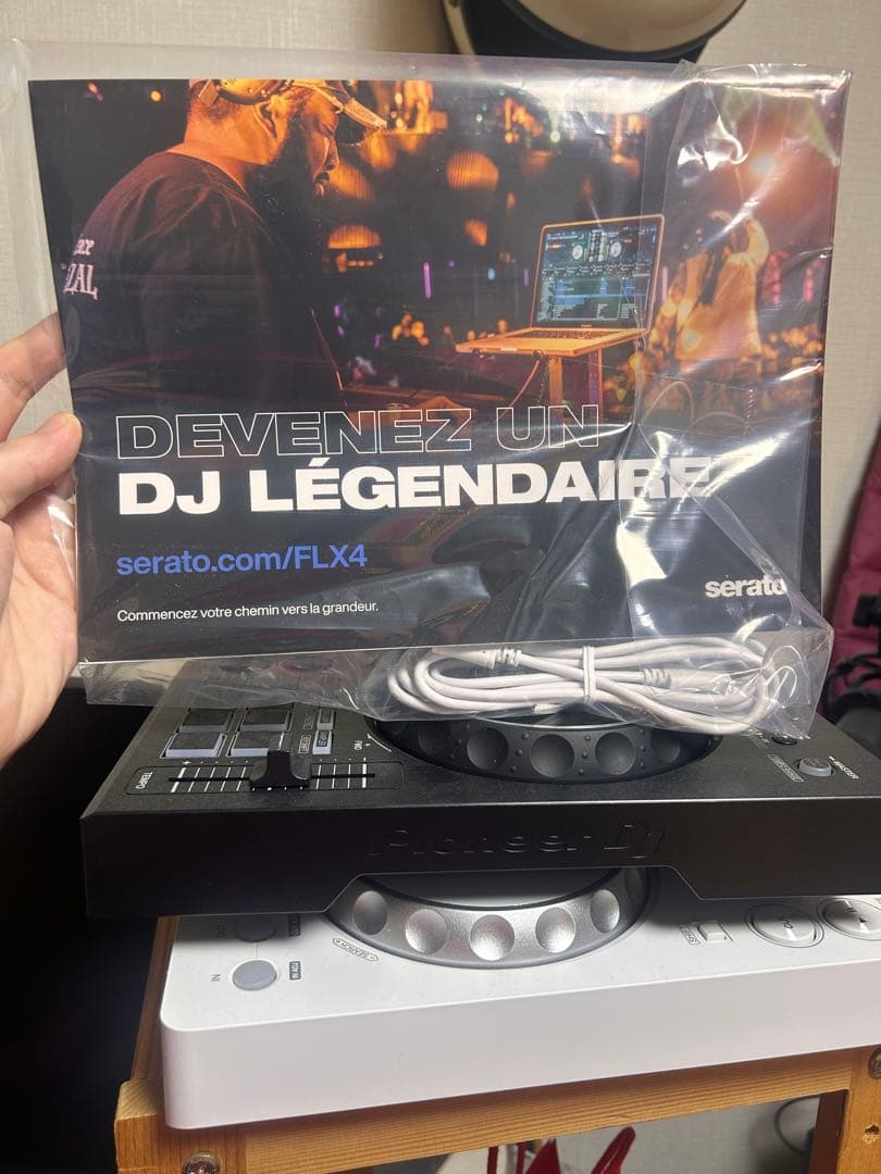 Pioneer DJ マルチアプリ対応2ch DDJ-FLX4-W