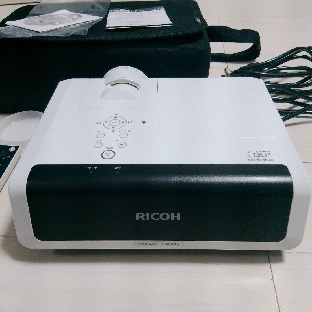【美品】RICOH PJ X3351N ランプ371h 完動品