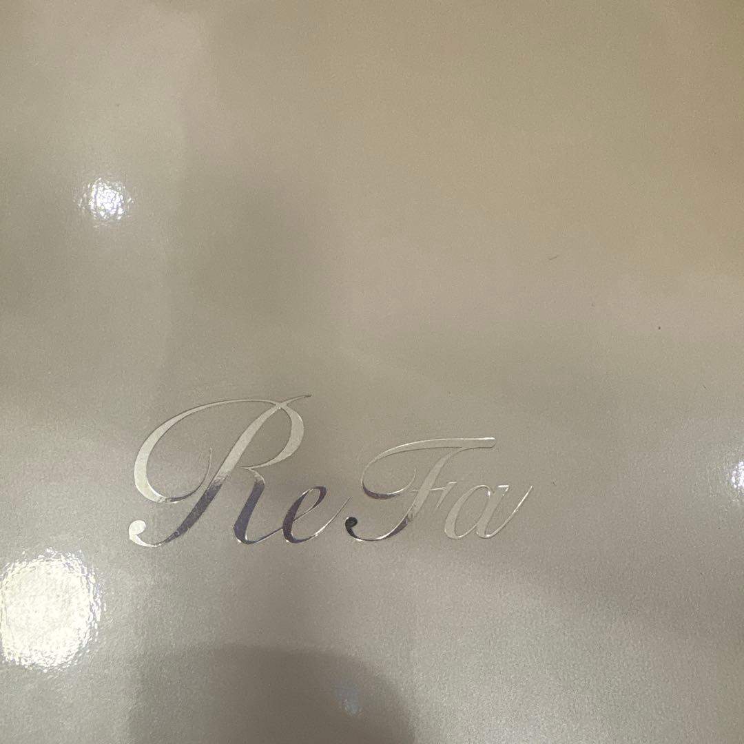 新品　リファ美顔器