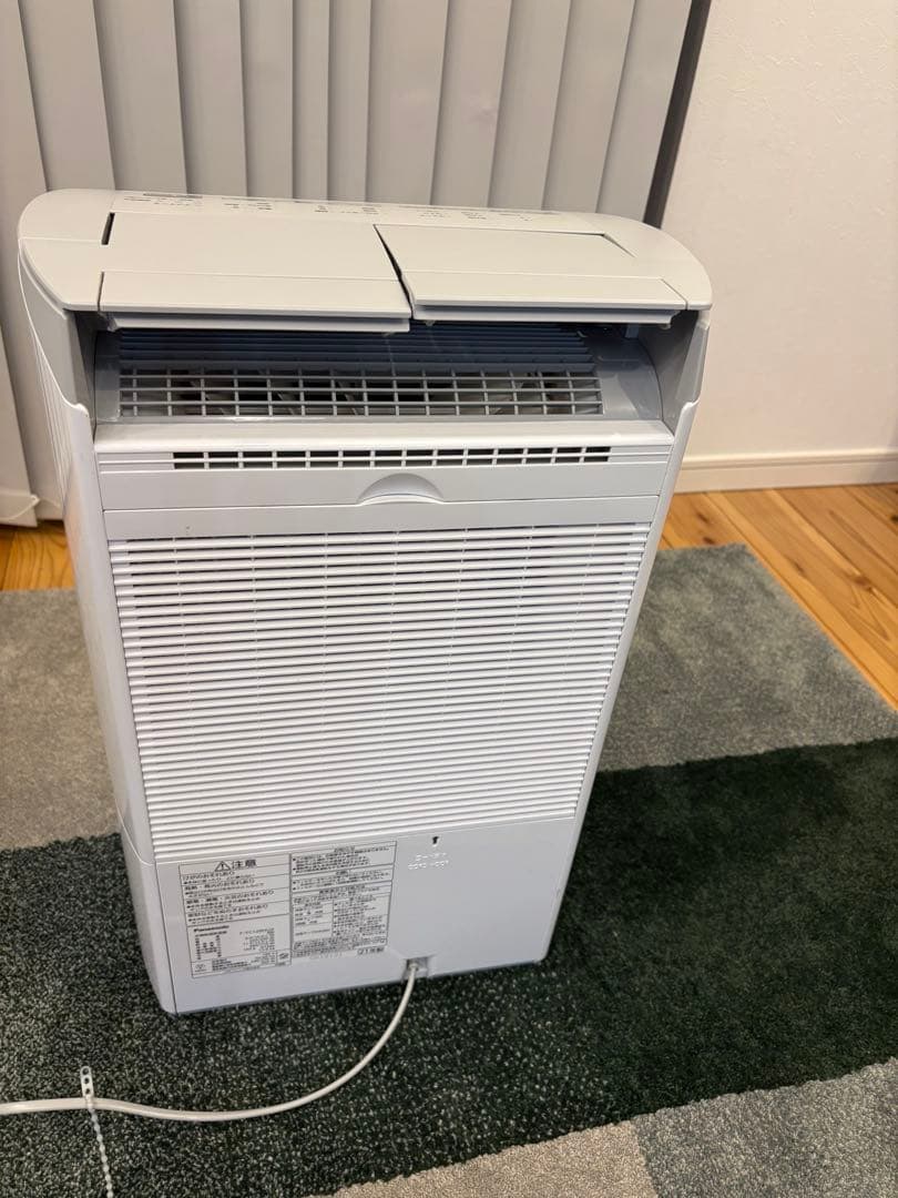 Panasonic ナノイー衣類乾燥機除湿機