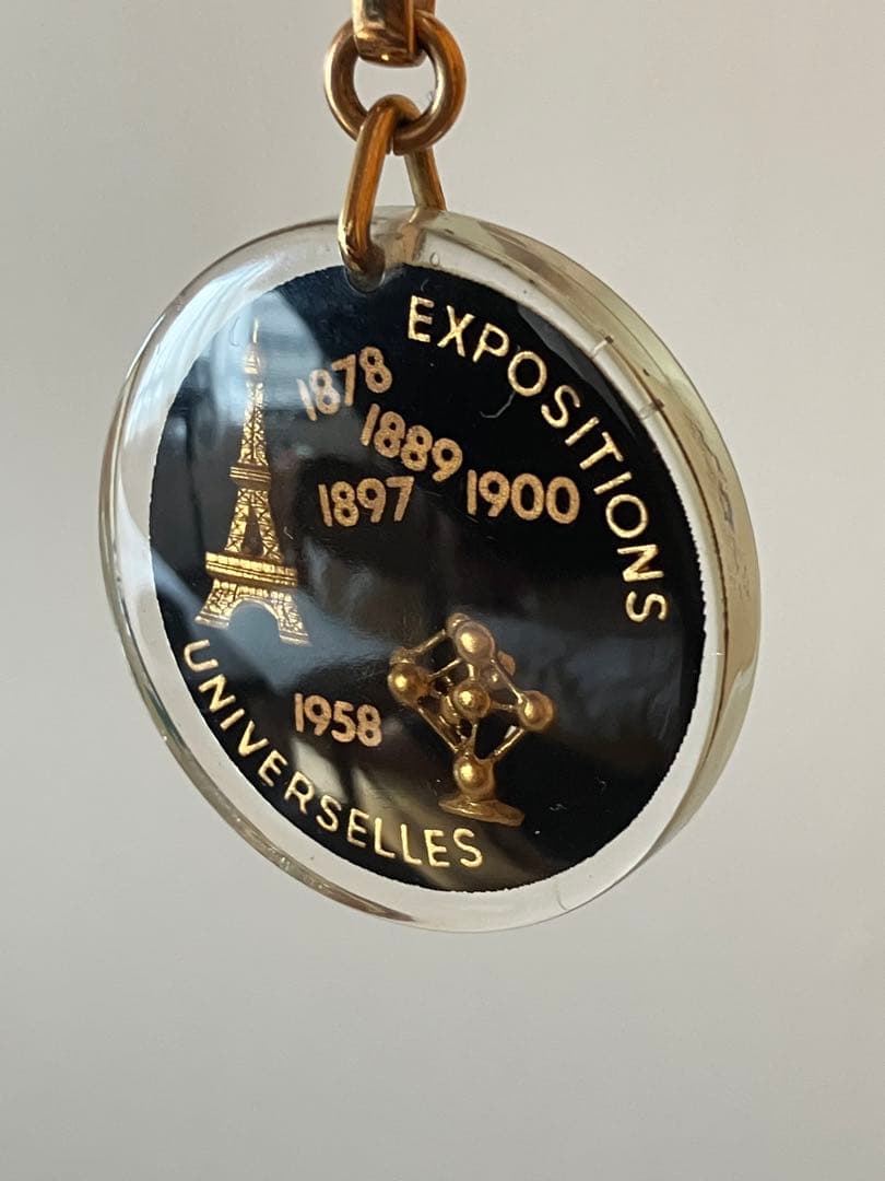 激レア　ブルボンキーホルダー　パリ万博　ワイン