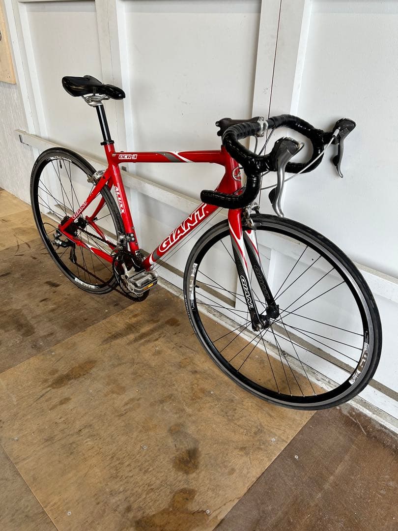 GIANT ロードバイク SHIMANO 24段変速 ブレーキ 105