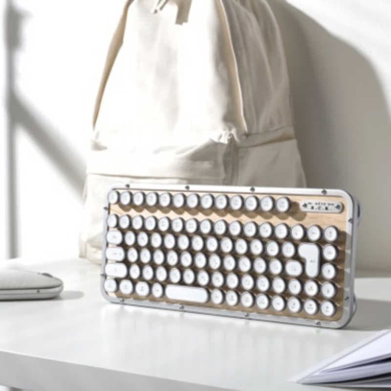 AZIO レトロクラシック コンパクト ワイヤレスキーボード メープル