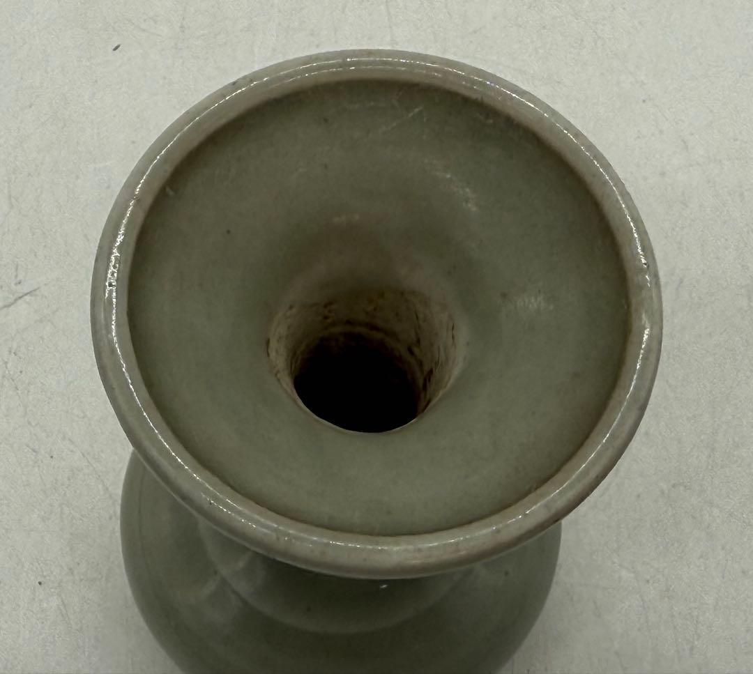 青磁　雙耳瓶　アンティーク　送料込み251010