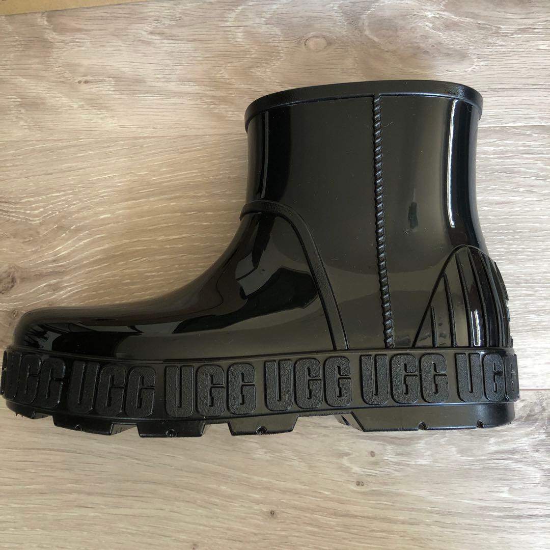 UGG ブーツ　ブラック　24㎝