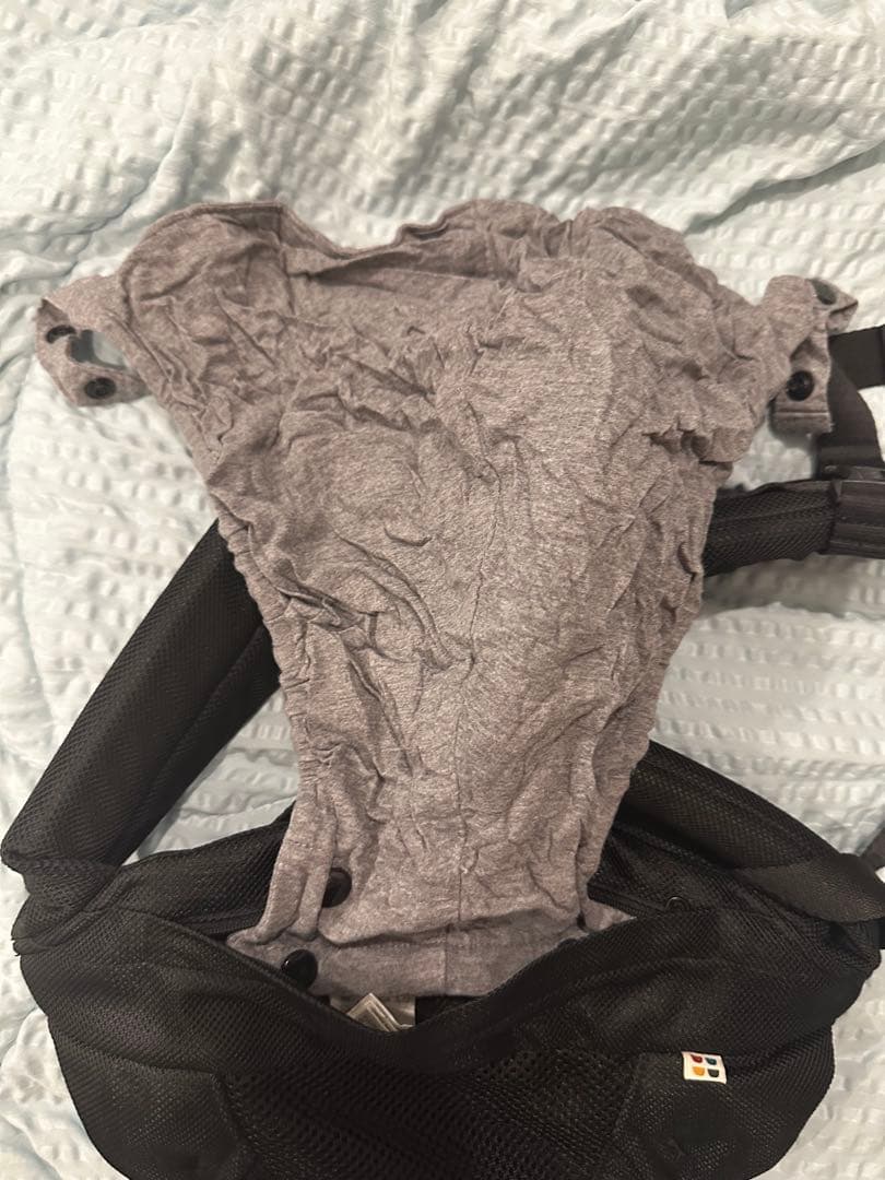 ポルバンアドバンスのせる抱っこひも ダブルショルダーとヒップシート