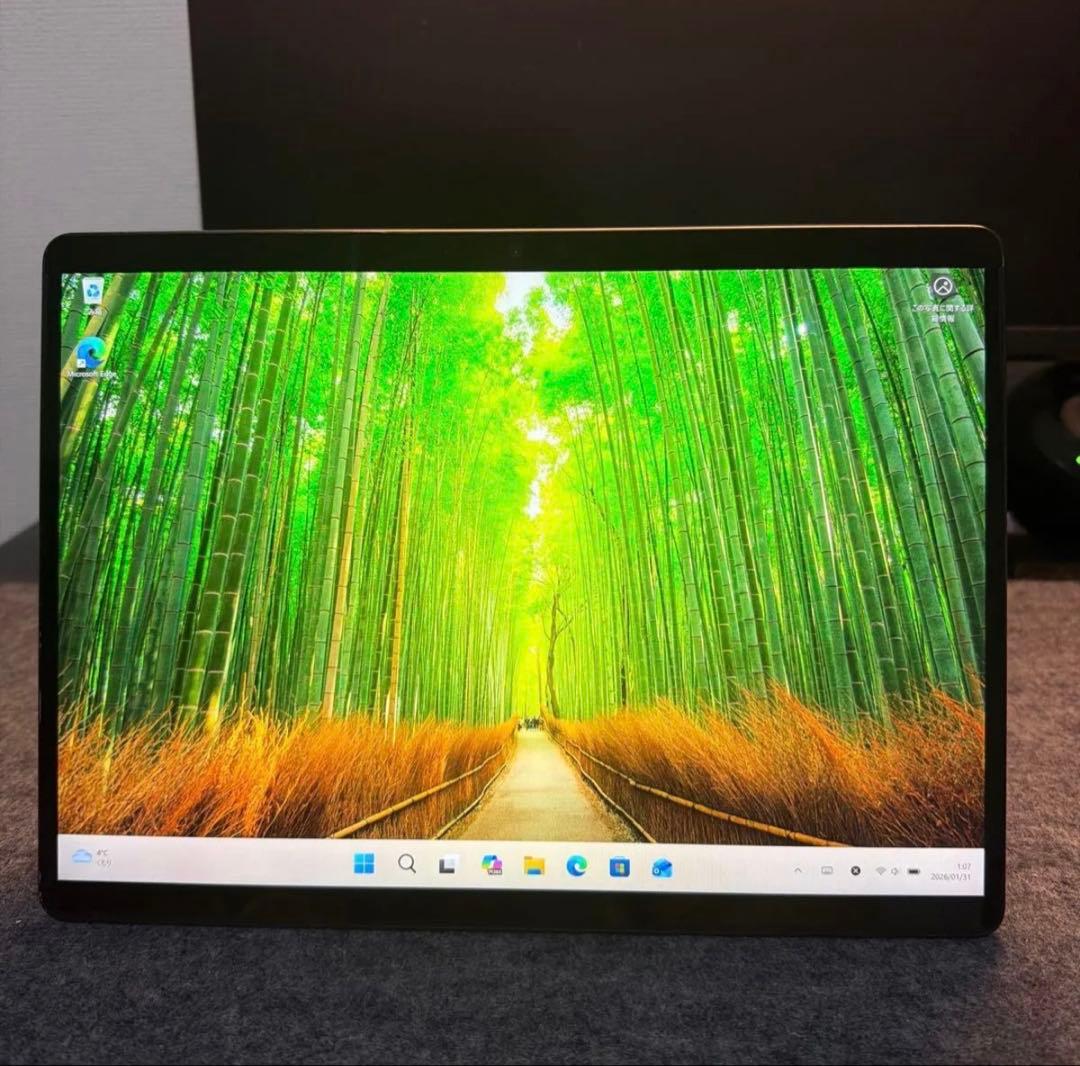 Surface Pro 8 11世代 i7 /16GB RAM /タッチ3K