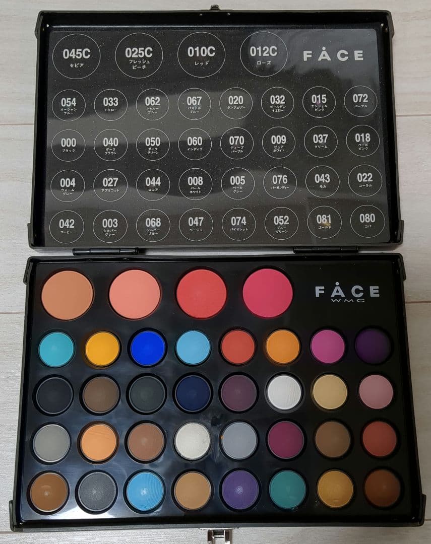wamiles　アイシャドー、チークなどのセット
