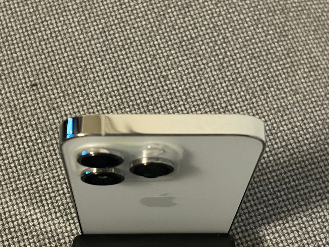 Apple iPhone 14 Pro シルバー 本体　128GB