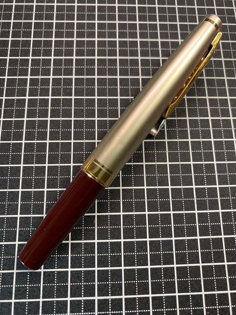 PILOT Elite 95s Deep-red 万年筆　字幅EF