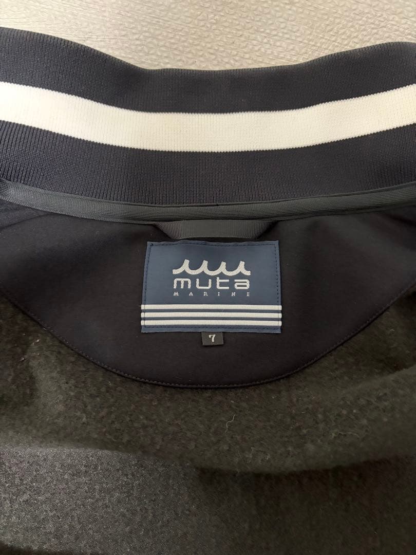 ムータ　ゴルフウェア　ほぼ新品