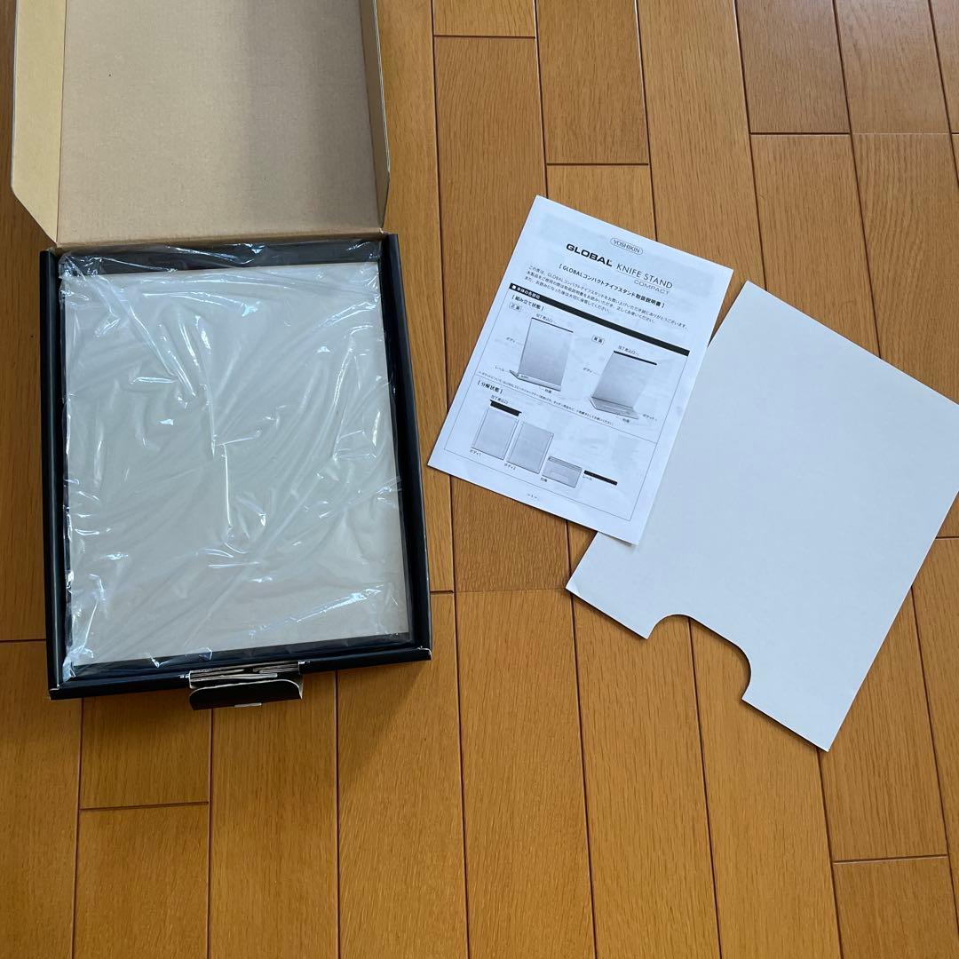 【新品】グローバル　コンパクトナイフスタンド