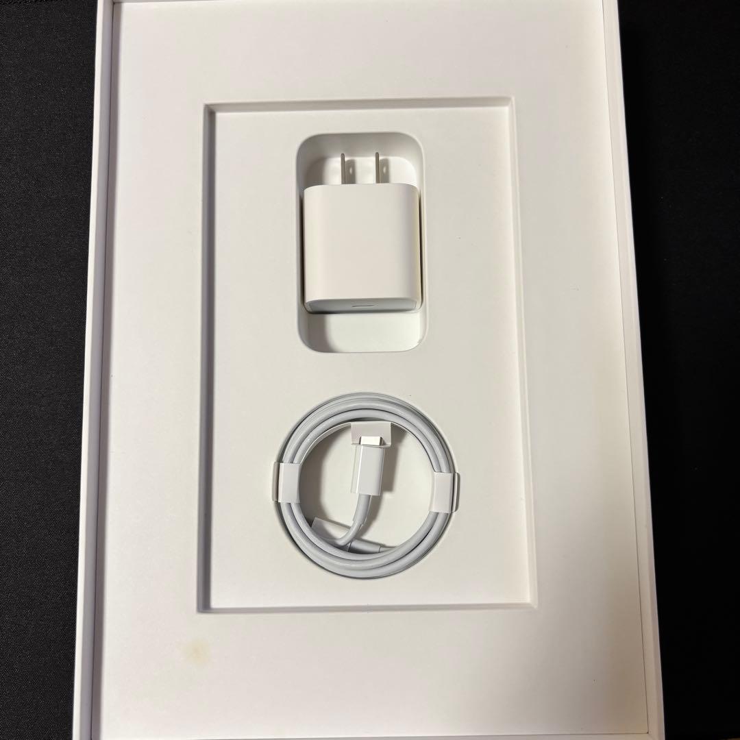 iPad 第8世代 128GB Cellular