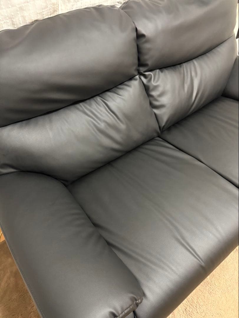 ニトリ合成皮革 2人掛けソファー