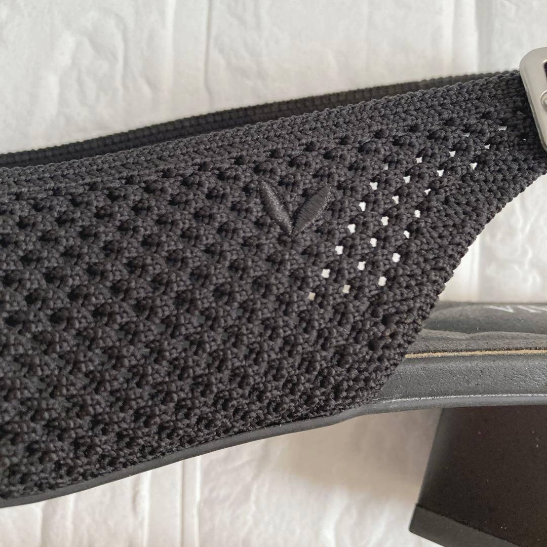 極美品★VIVAIA ポインテッドトゥ スリングバック サンダル メッシュ 黒