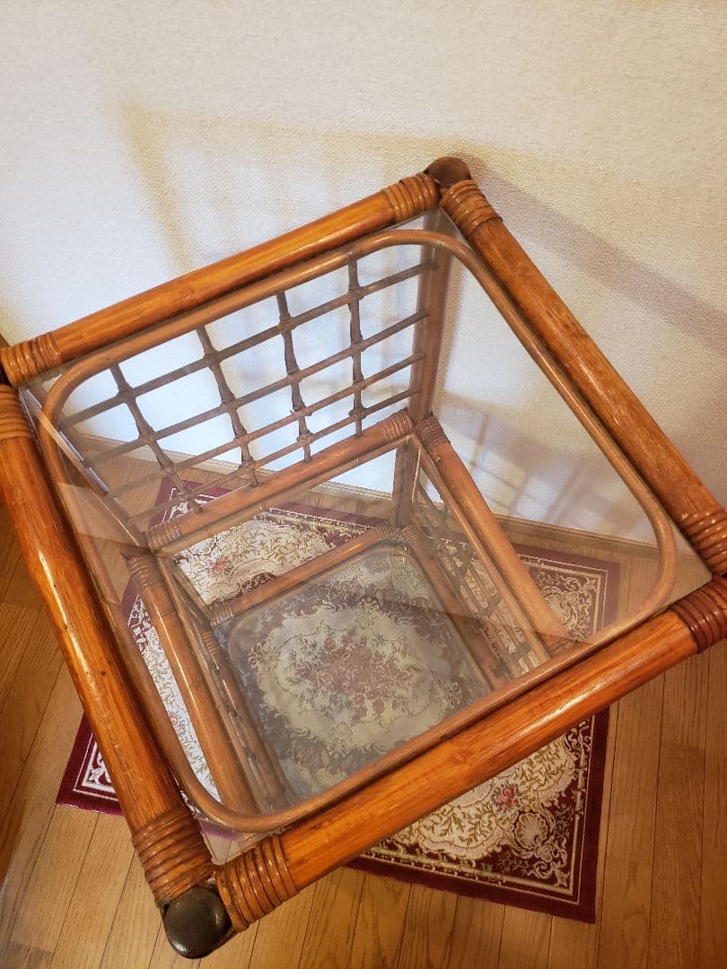 ラタン 藤 ガラス3段 棚 格子 飾り棚 収納 花台 入手困難 ヴィンテージ