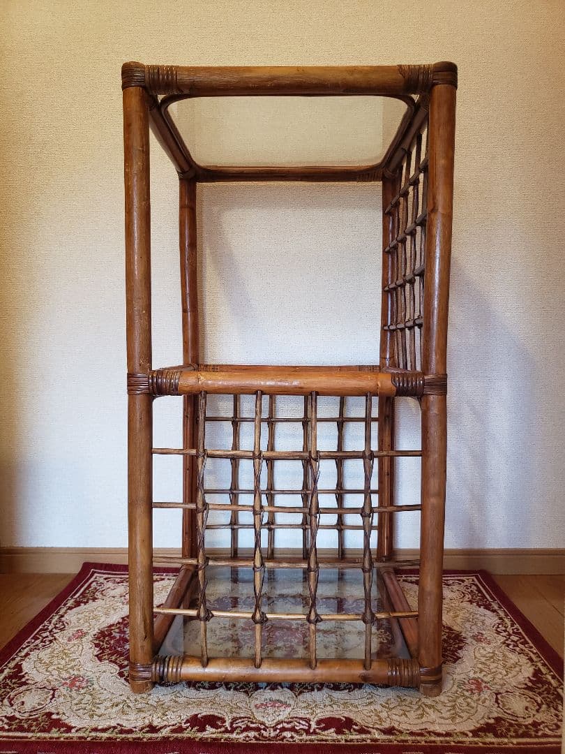ラタン 藤 ガラス3段 棚 格子 飾り棚 収納 花台 入手困難 ヴィンテージ