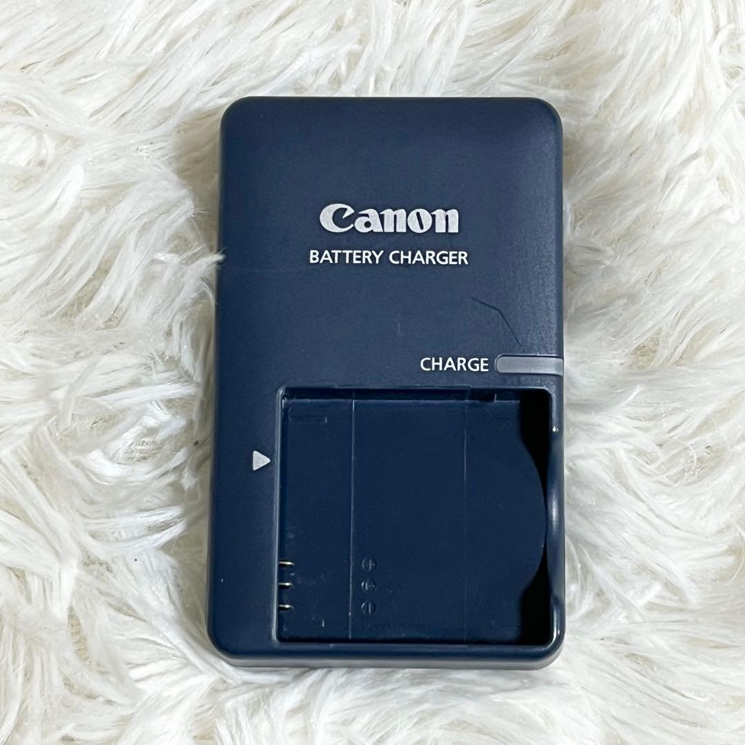 【美品】 IXY DIGITAL 220 IS コンデジ　デジカメ Canon