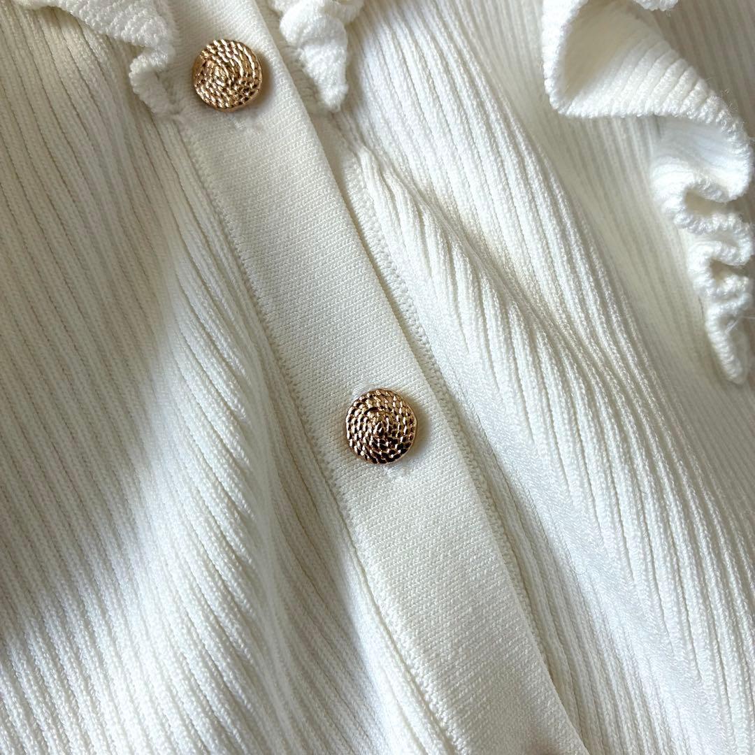 Sov.　ソブ　2024AW　フリルニットカーディガン　金ボタン　ホワイト