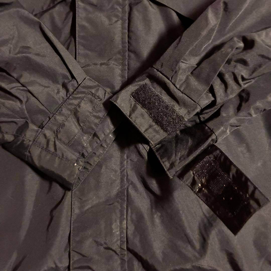 90s Columbia コロンビア ヴィンテージ ナイロンジャケット刺繍