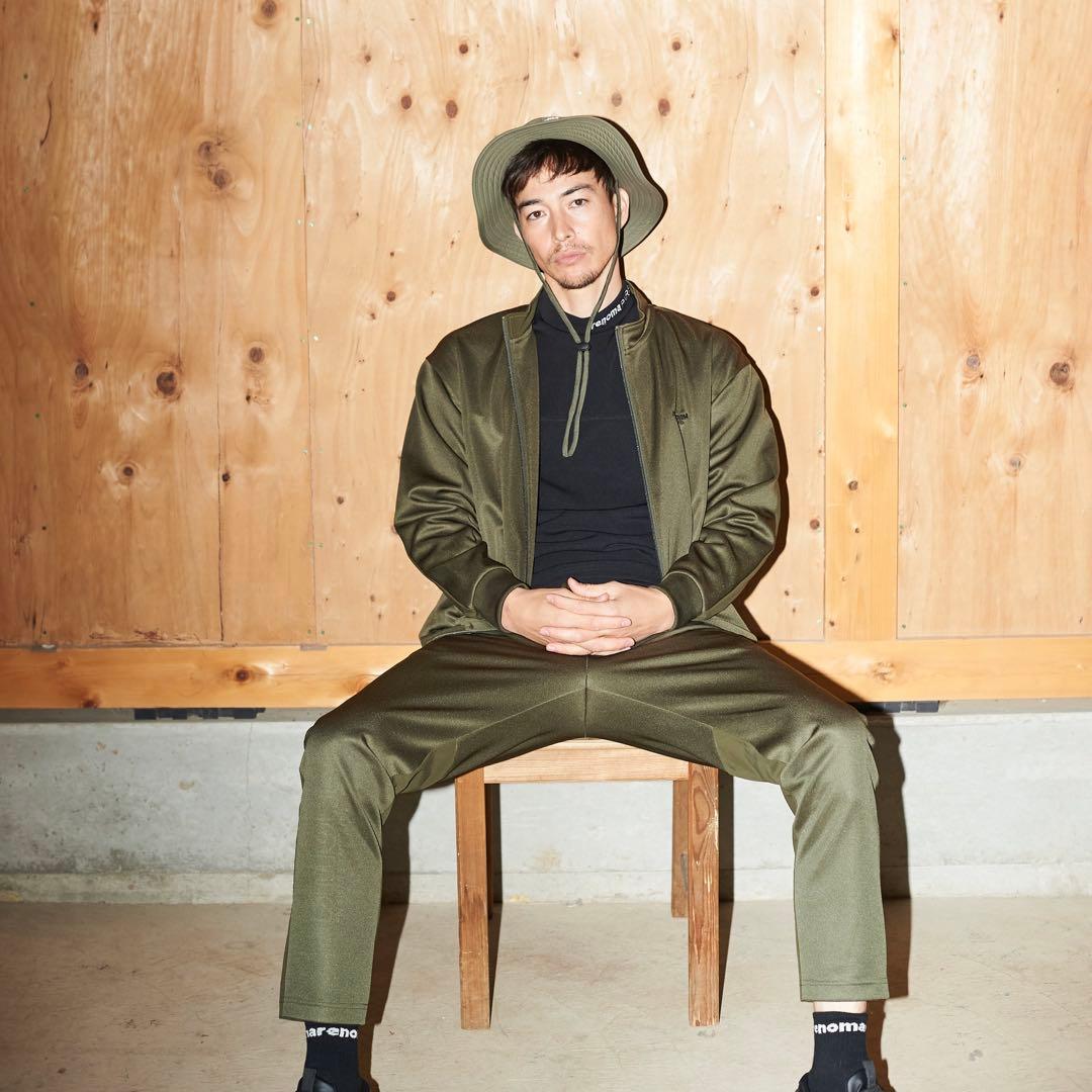 【新品未使用 定価57,200円】SWITCHING セットアップXL