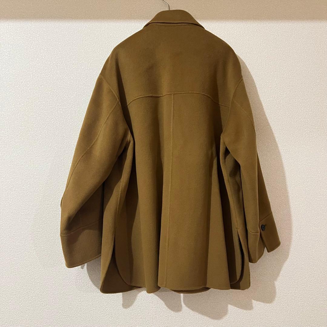 ADAM ET ROPÉ FEMME リバーショートシャツコート