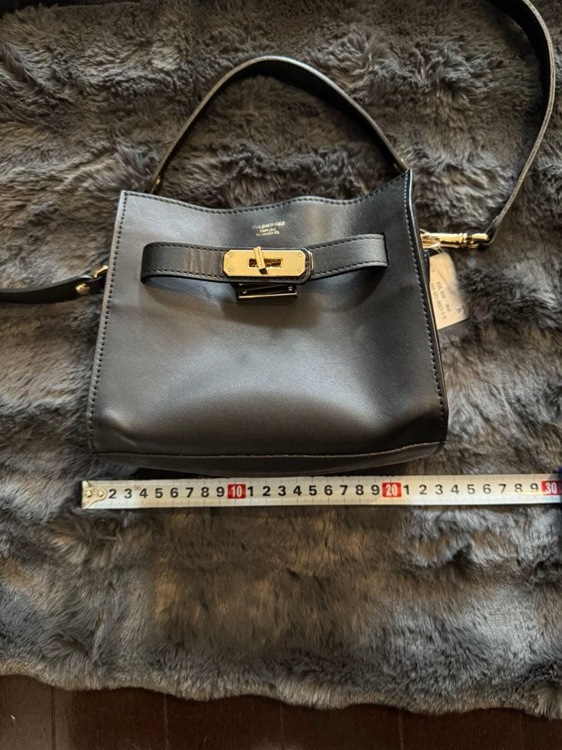 新品シータパランティカ　ブラックレザーショルダーバッグ