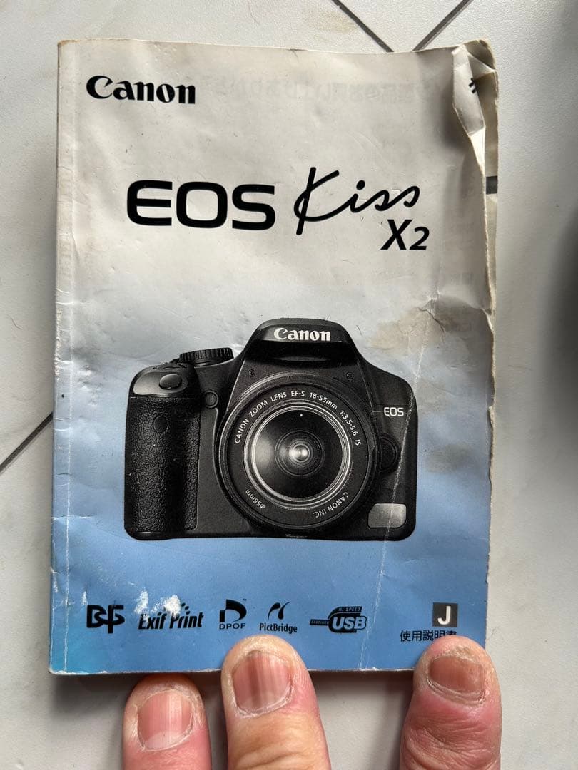 Canon EOS Kiss X2 デジ一眼レフカメラ １５年前当時物ジャンク品