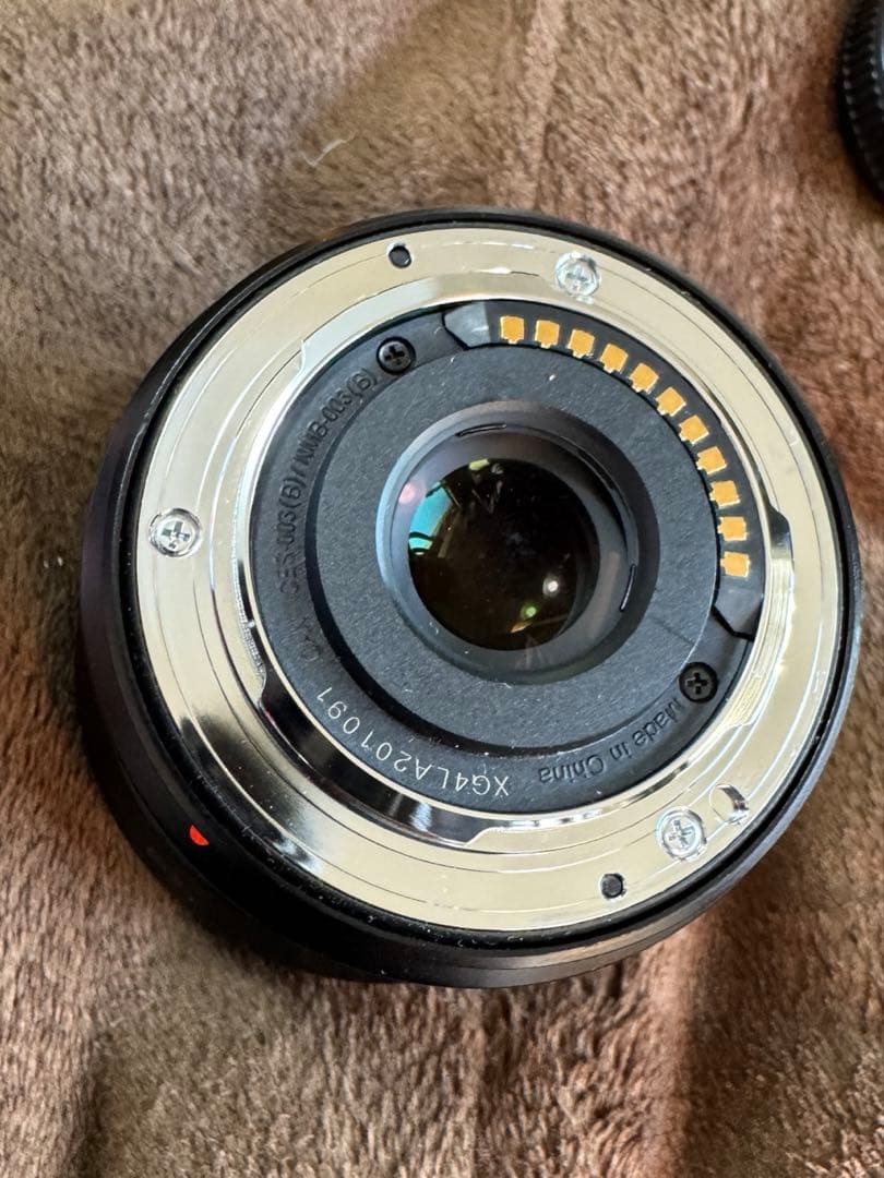 LUMIX 9mm f/1.7 単焦点レンズ