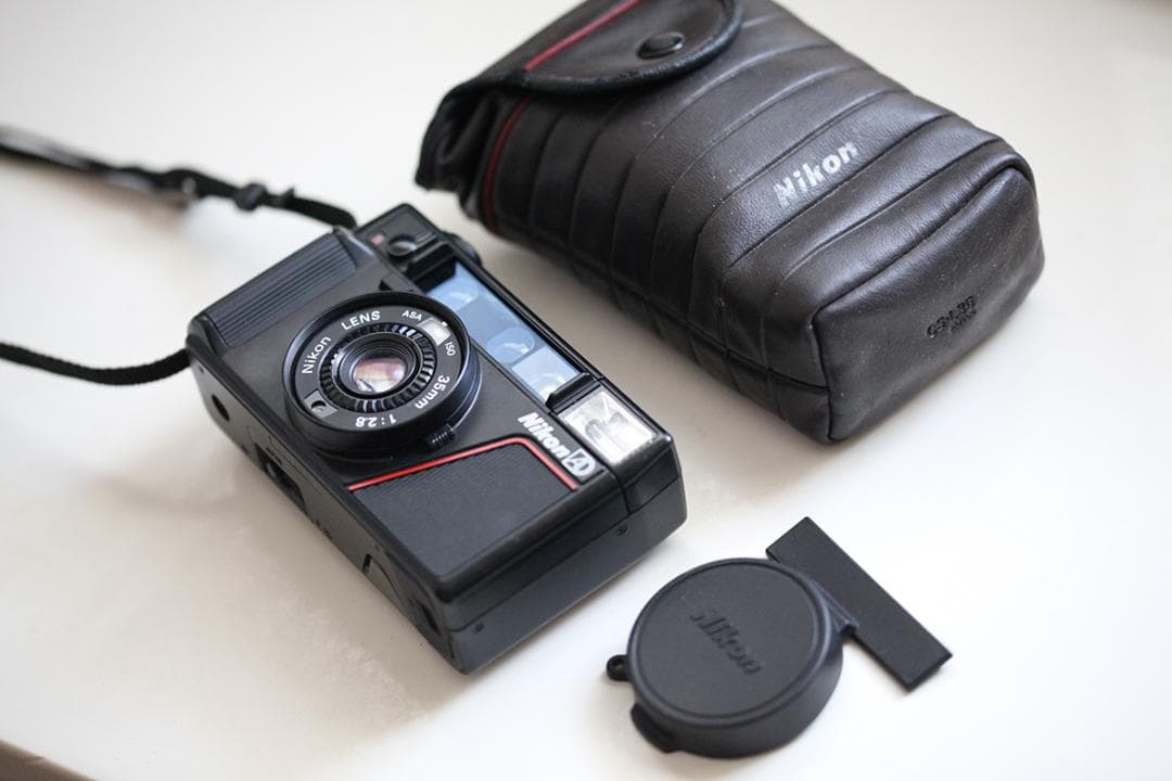 Nikon L35 AD 35mmフィルムカメラ Q921