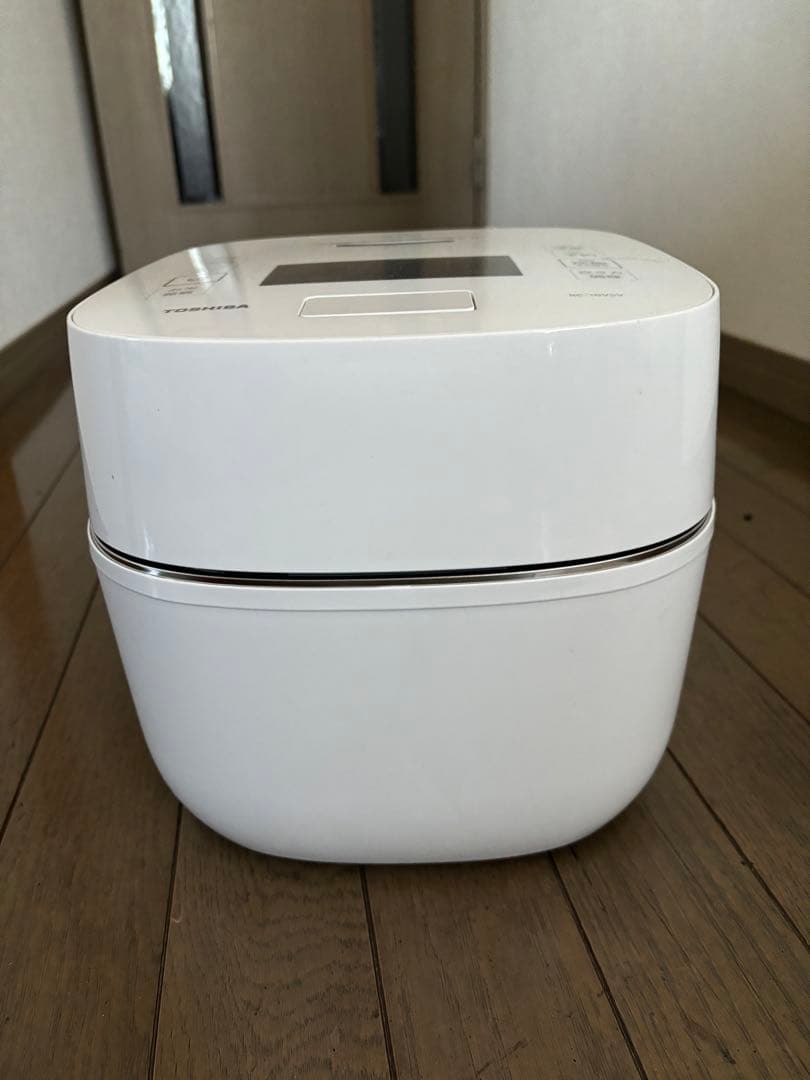 TOSHIBA RC-10VJ 炊飯器 ホワイト