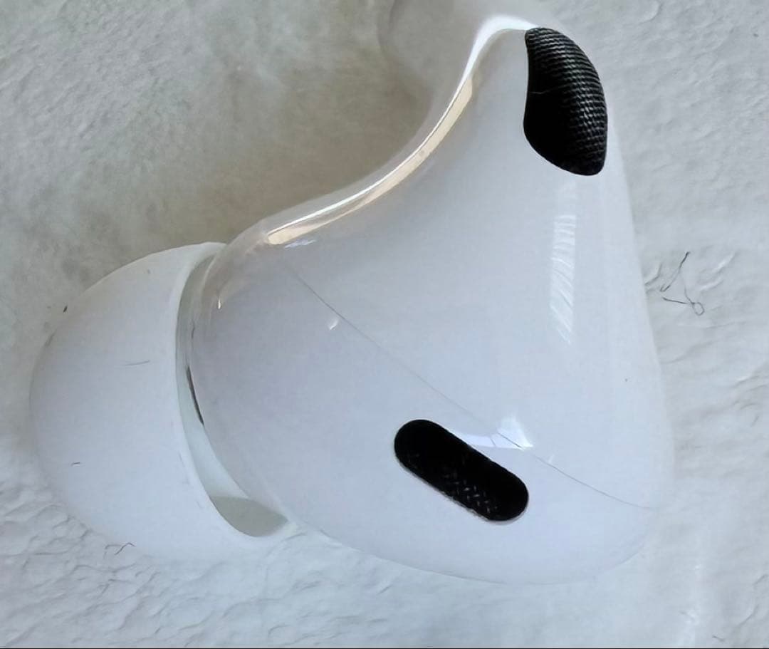 AirPods Pro 第２世代 MagSafe充電ケースケーブル付き