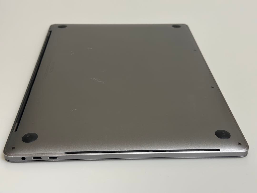 MacbookPro 15インチ 2016 Core-i7 16GB 1TB