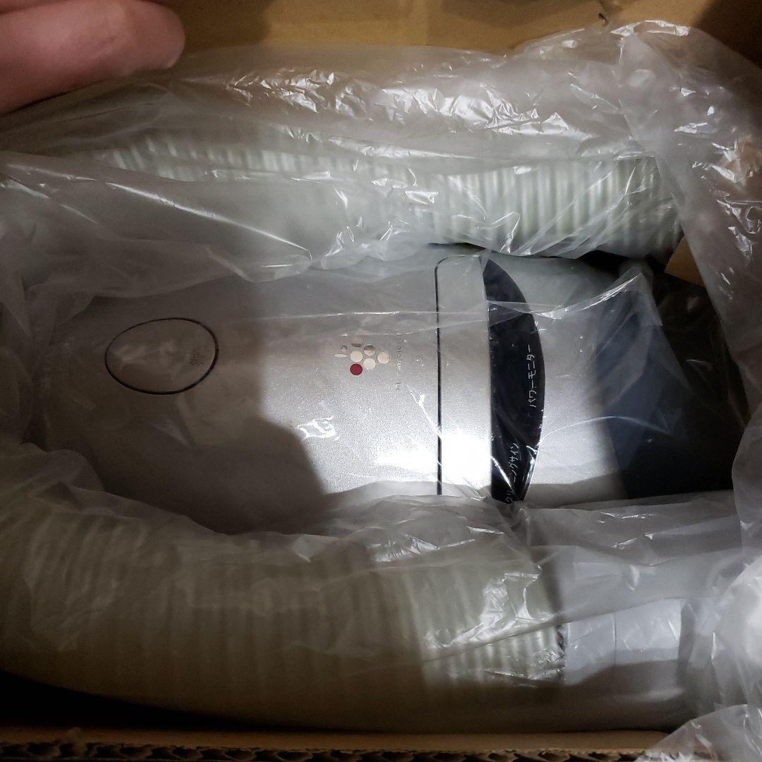 未使用　SHARP　サイクロン式　掃除機　シルバー　床移動式　600w